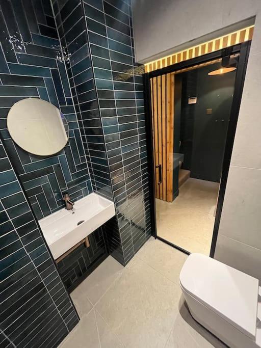 Henley-in-ArdenThe Hideaway, Hot Tubアパートメント エクステリア 写真